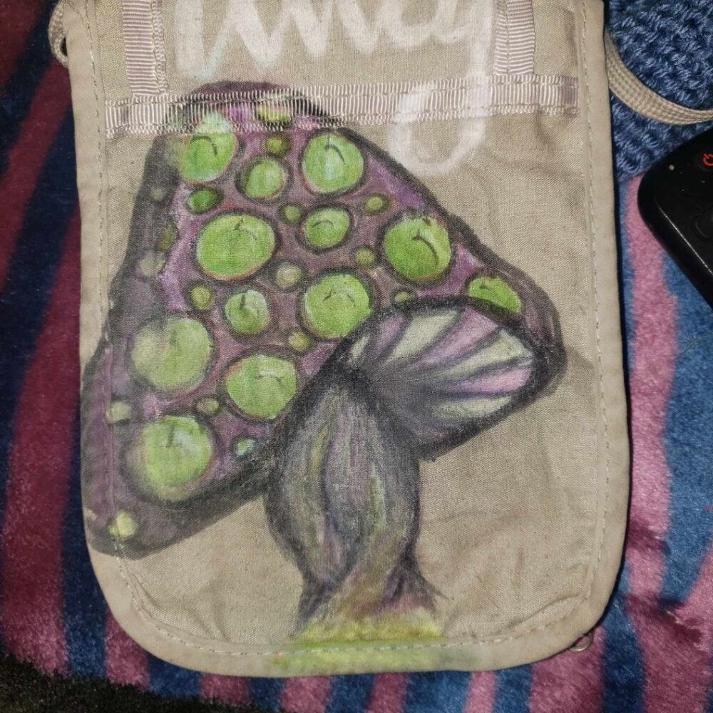 Meet your Posher, mandy